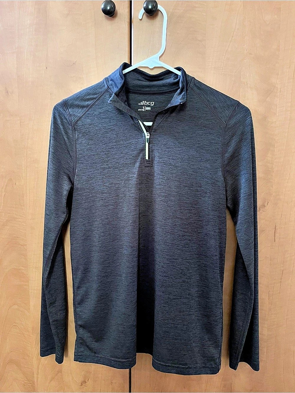 bcg Boys Large Athletic Quarter Zip in Gray Like New